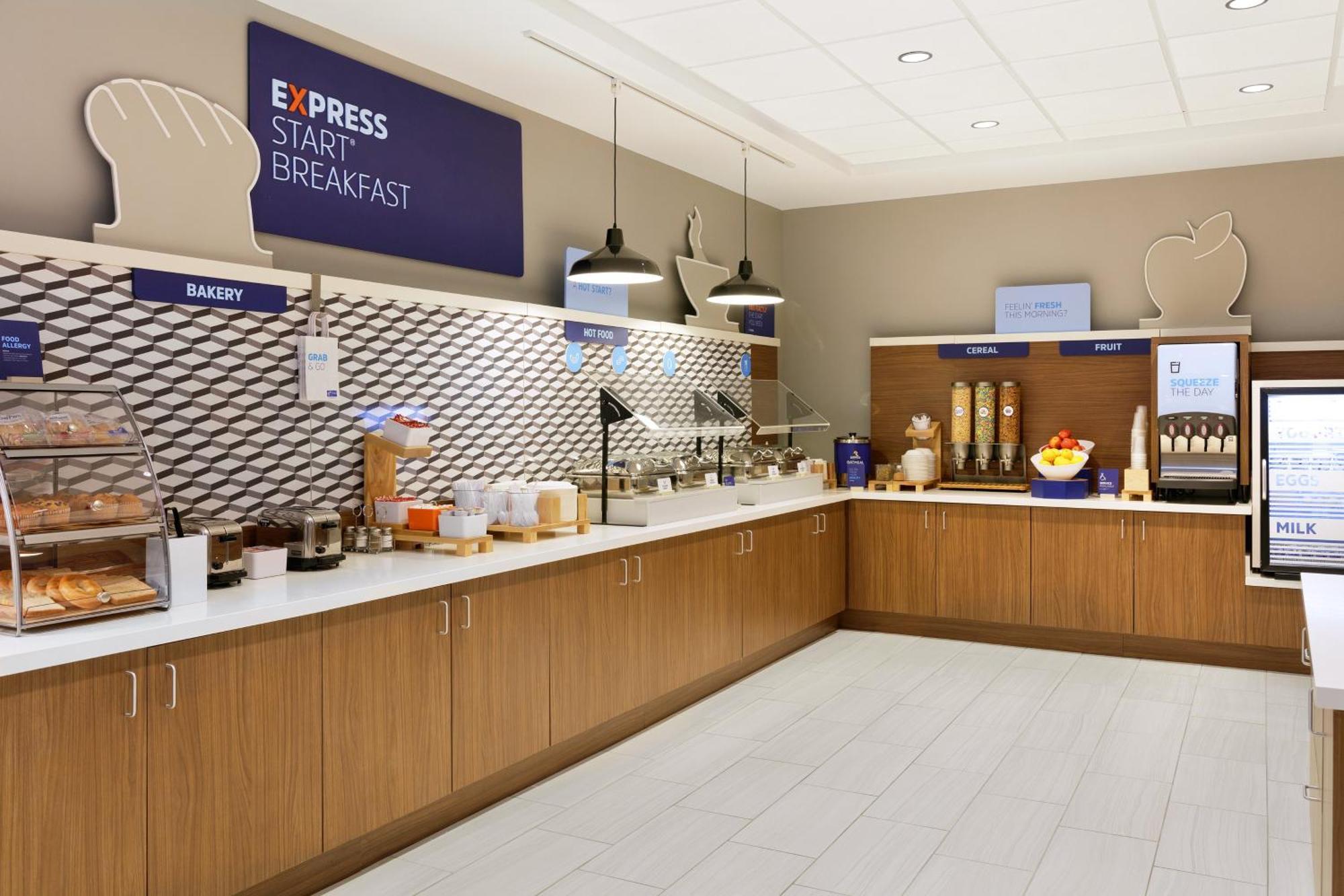 Holiday Inn Express Baltimore At The Stadiums By Ihg Extérieur photo
