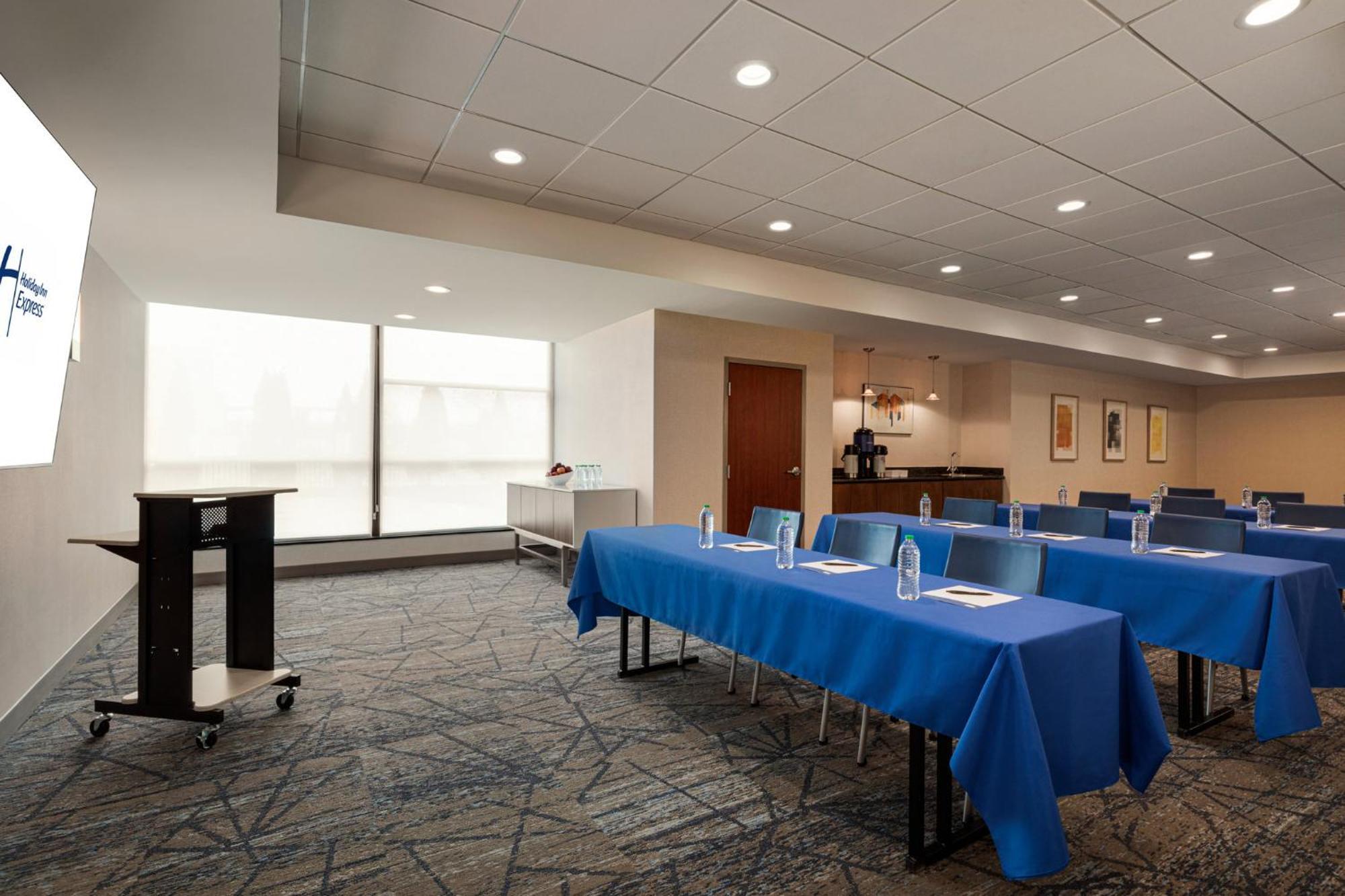 Holiday Inn Express Baltimore At The Stadiums By Ihg Extérieur photo