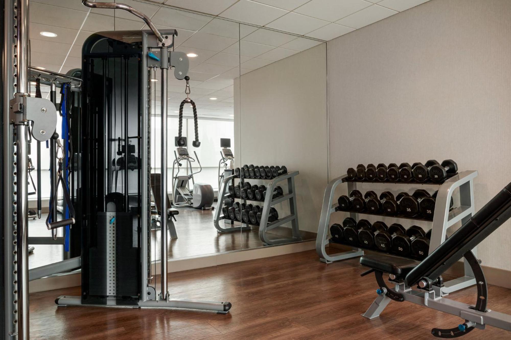 Holiday Inn Express Baltimore At The Stadiums By Ihg Extérieur photo